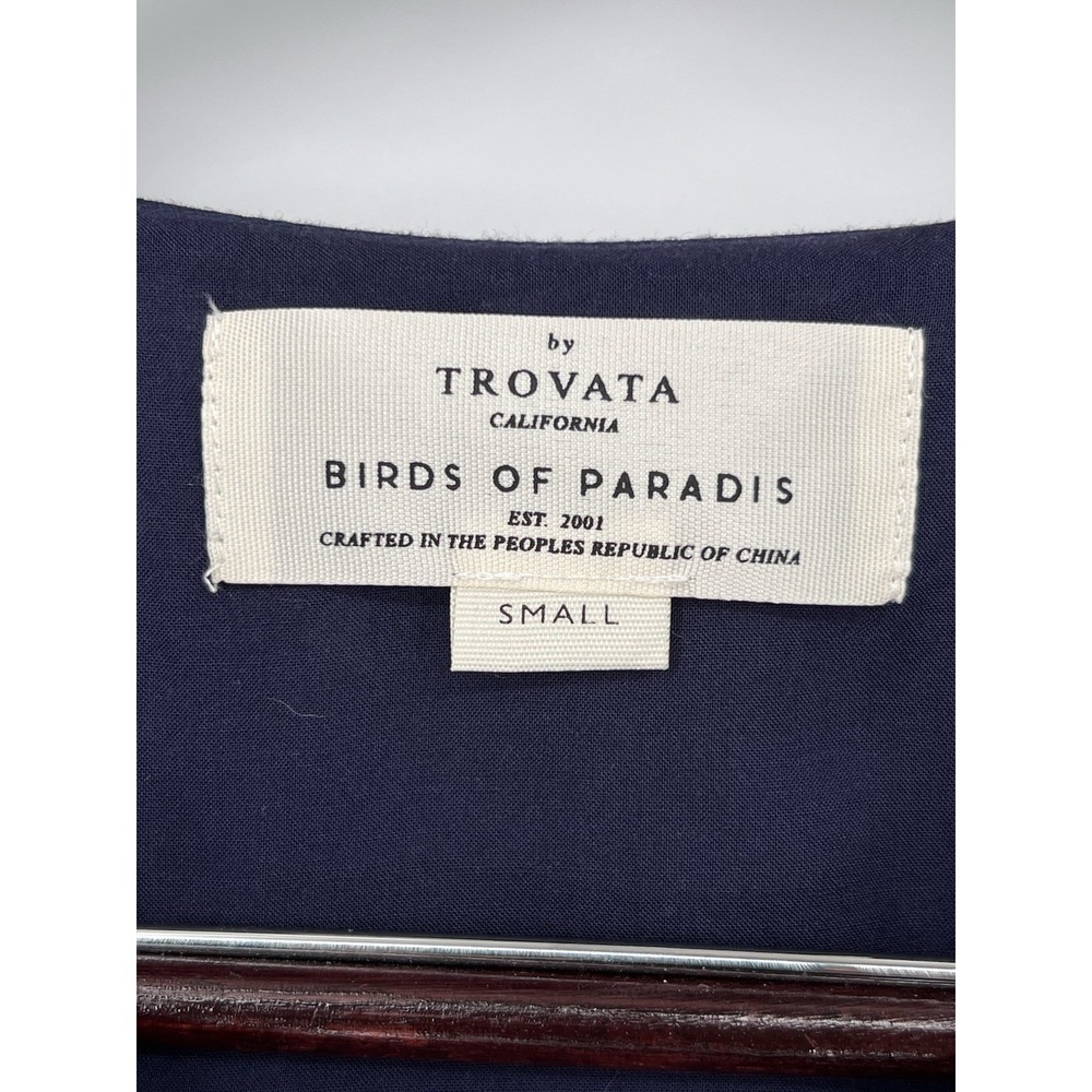 Birds of Paradis Trovata Top Womens S Navy Blue Eyelet Smocked Peplum Blouse - Picture 4 of 9